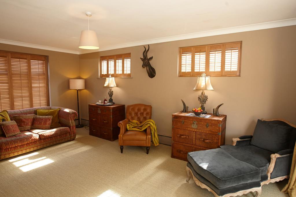 Richmond Lane Guest House - Aa Accredited 롬지 외부 사진